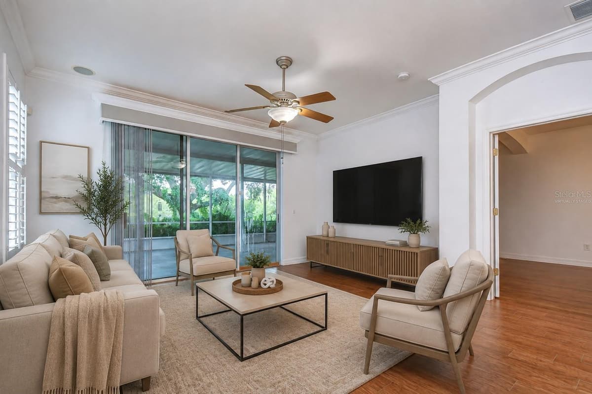 6026 SANDHILL RIDGE DRIVE — photo 10 of 31