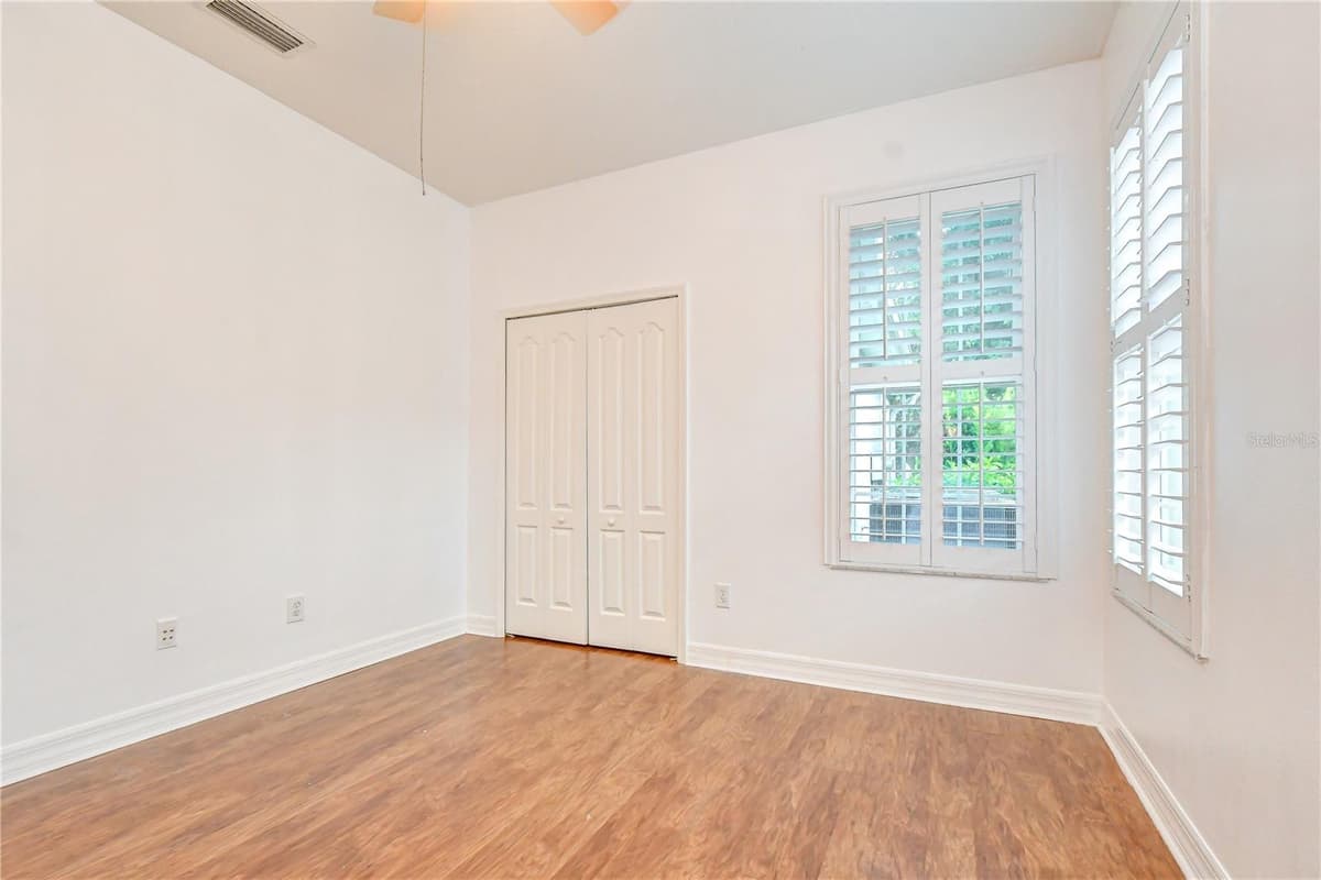 6026 SANDHILL RIDGE DRIVE — photo 23 of 31