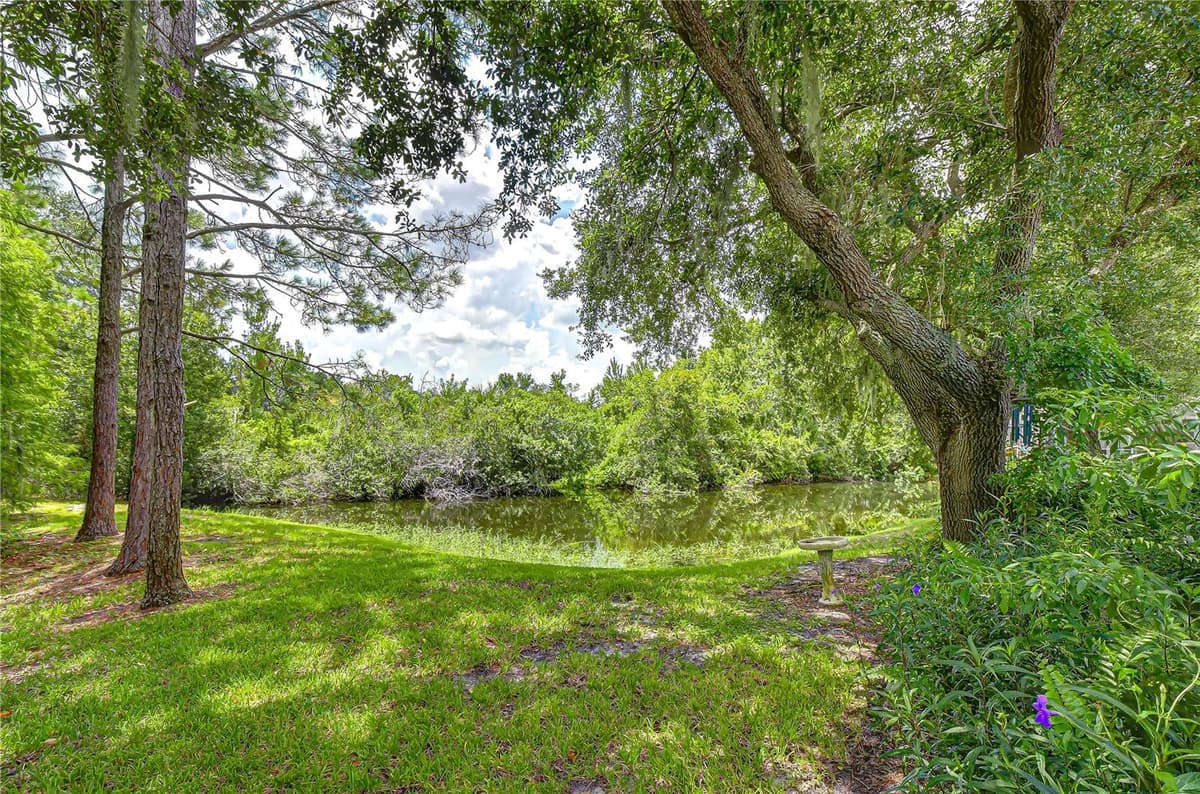 6026 SANDHILL RIDGE DRIVE — photo 18 of 31
