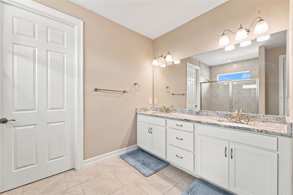 14193 FORT MYERS AVENUE — photo 14 of 25