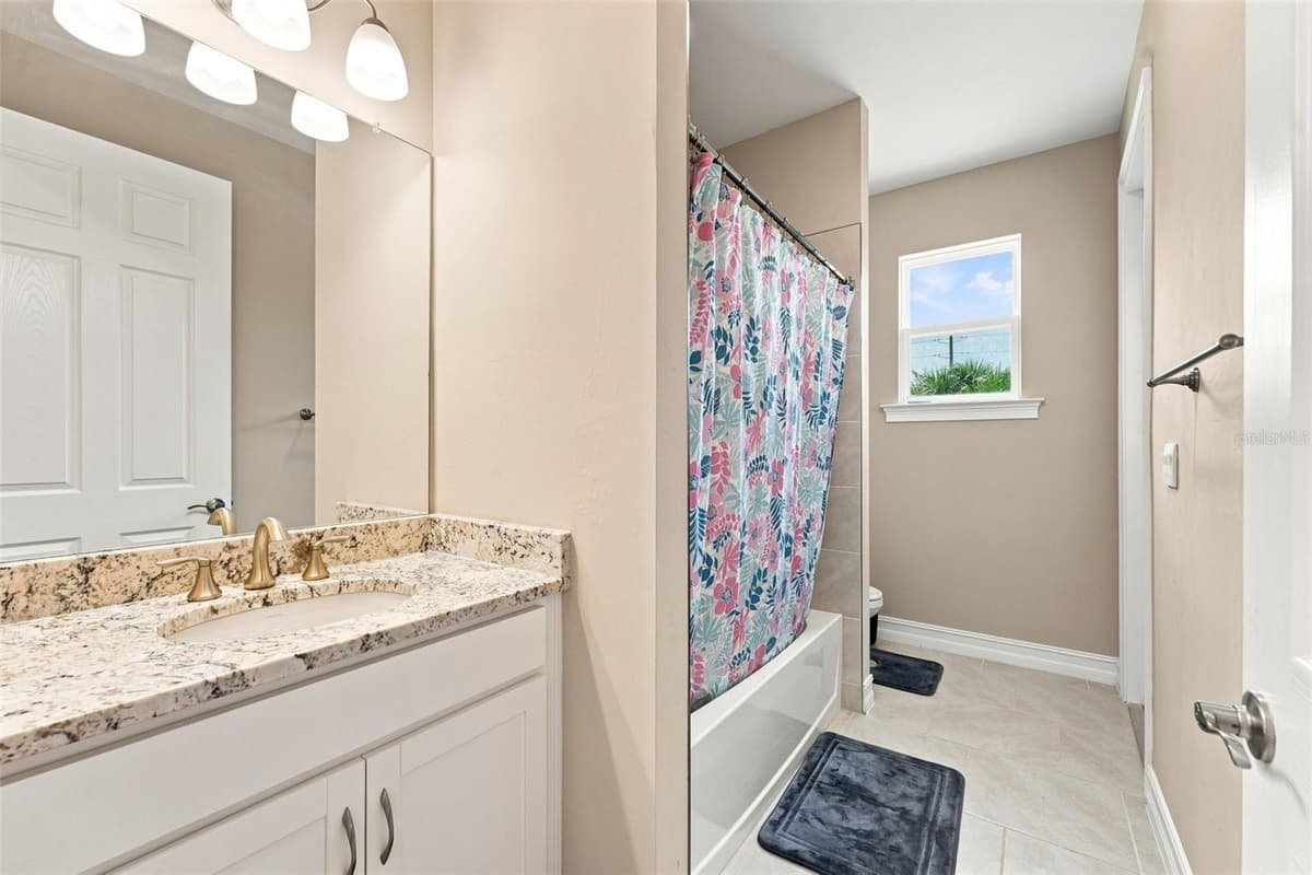 14193 FORT MYERS AVENUE — photo 19 of 25