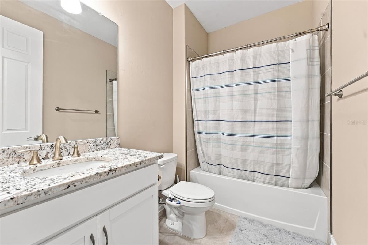 14193 FORT MYERS AVENUE — photo 17 of 25