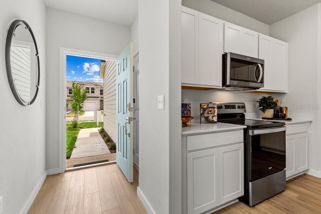 10729 WATERFIELD ROAD — photo 8 of 43