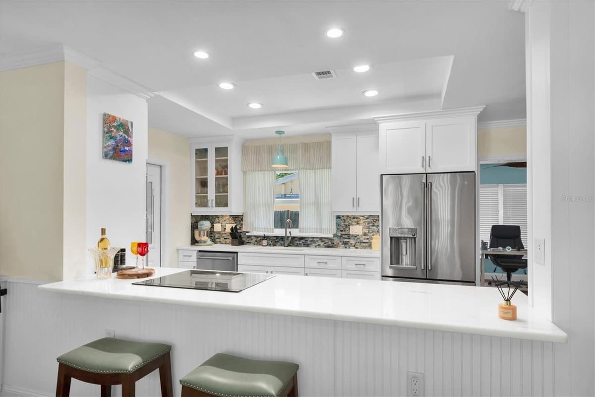 1901 MARLIN DRIVE — photo 11 of 71