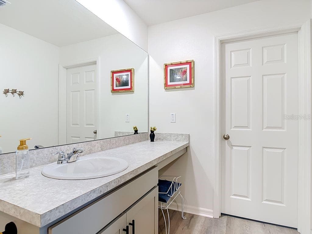 35 RICHFIELD LANE — photo 26 of 46