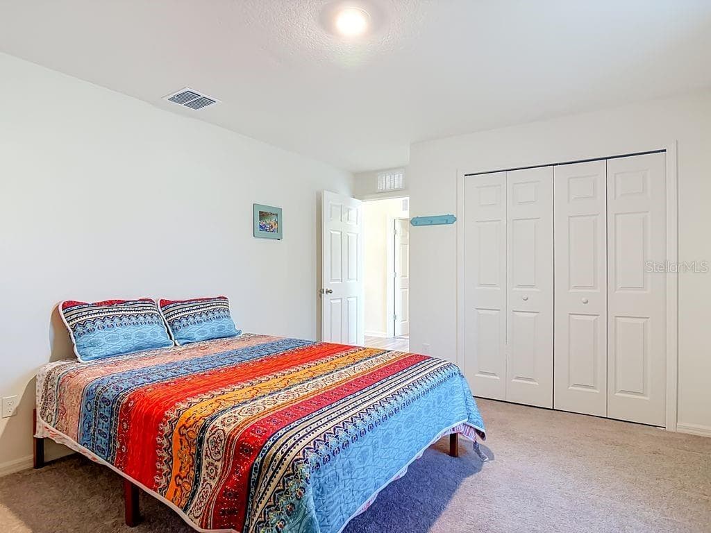 35 RICHFIELD LANE — photo 10 of 46