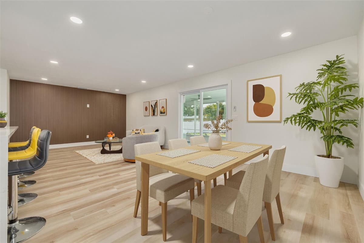 1673 CAMBRIDGE DRIVE — photo 6 of 34