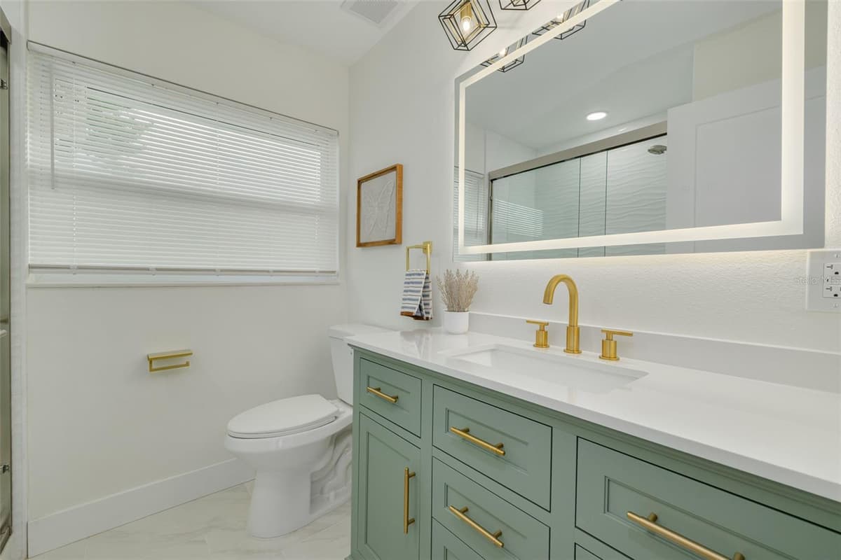 1673 CAMBRIDGE DRIVE — photo 15 of 34