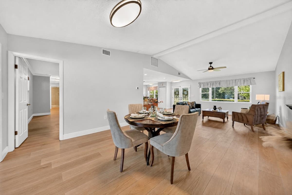 39036 ROSE STREET — photo 12 of 55