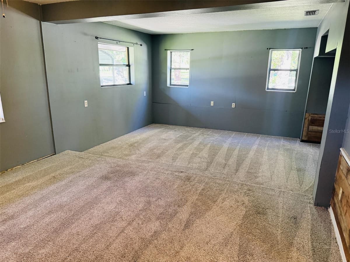 39048 BLUE JAY AVENUE — photo 19 of 30