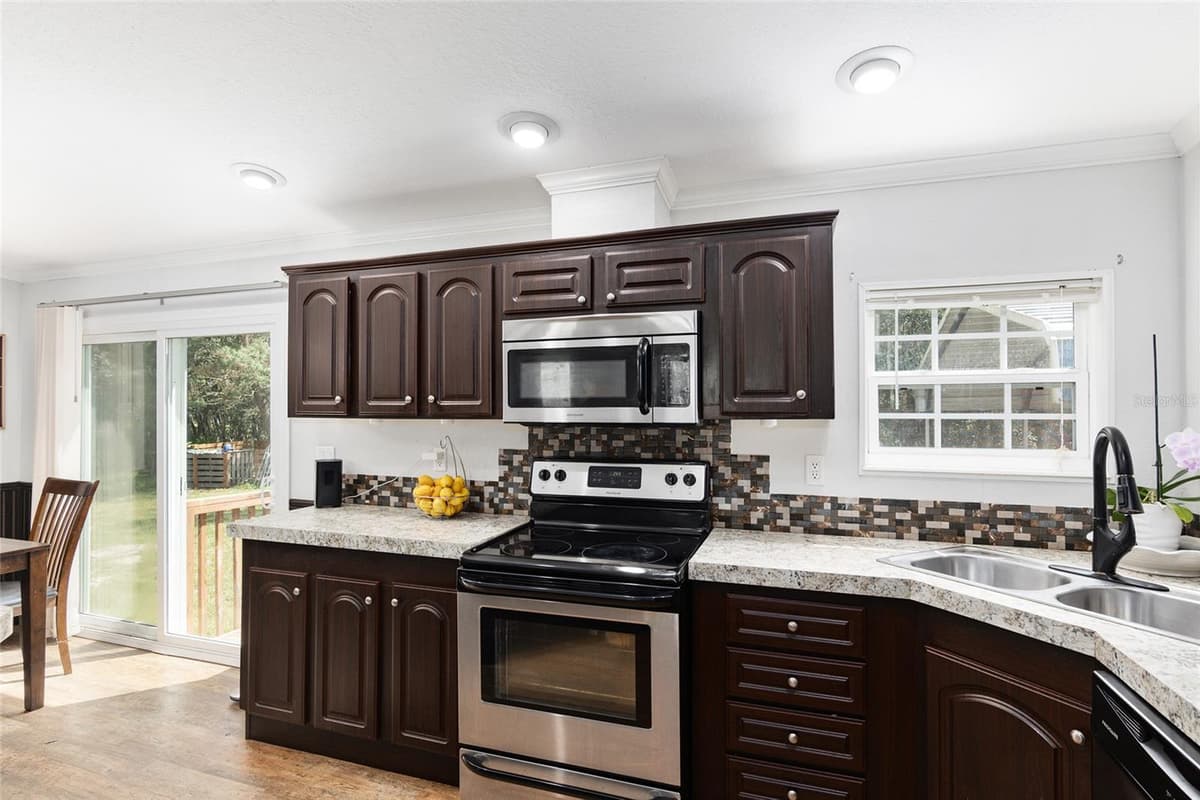 14785 71ST AVENUE ROAD — photo 4 of 5