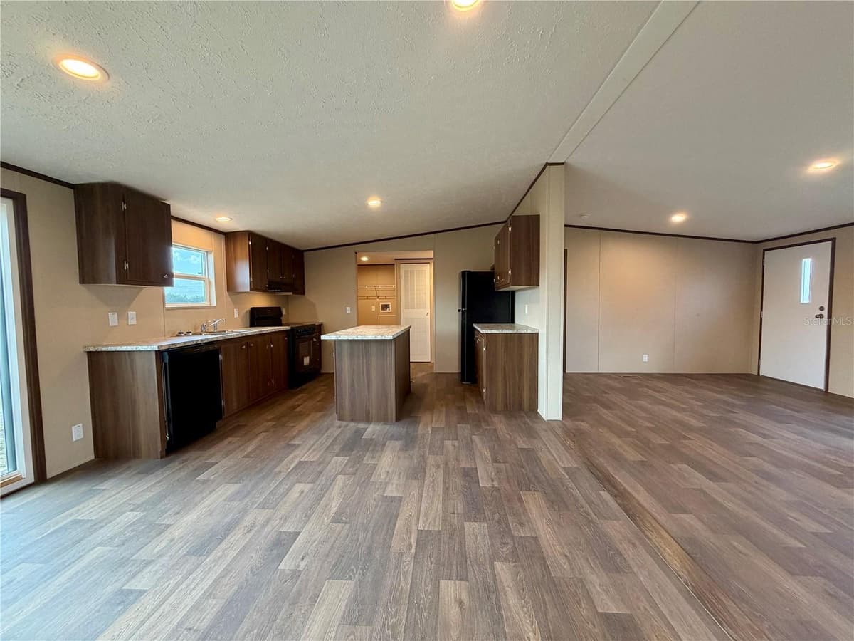 4507 BIG TANK ROAD — photo 3 of 23