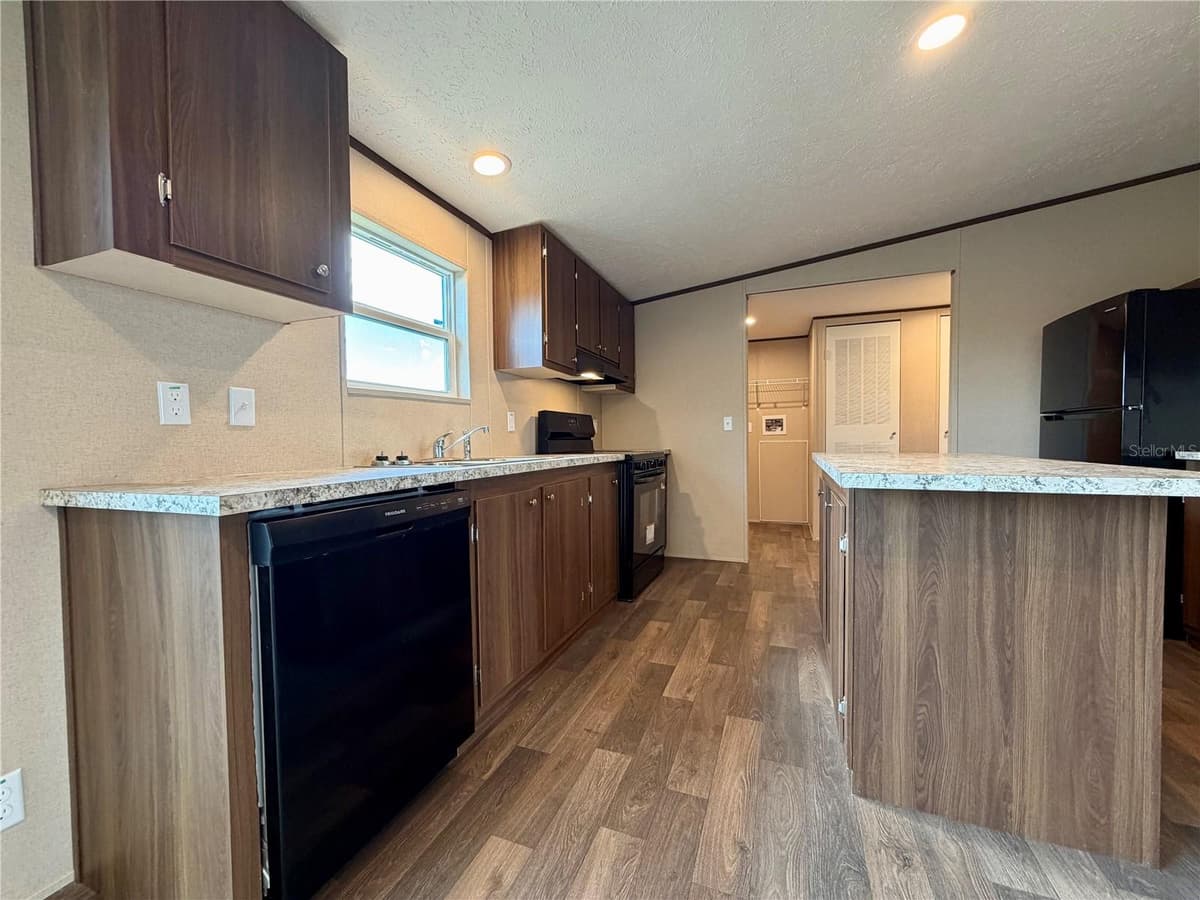 4507 BIG TANK ROAD — photo 4 of 23