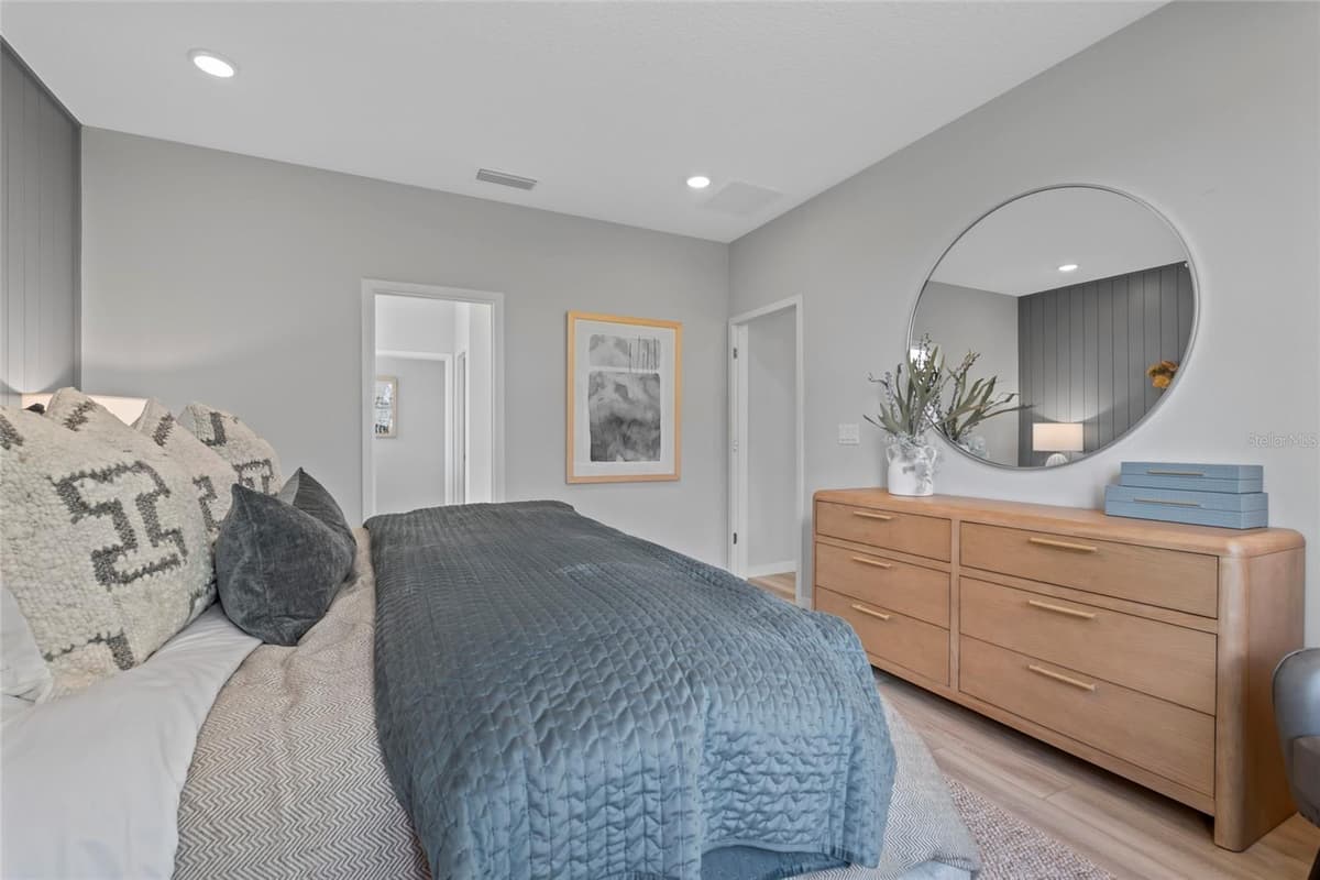 19 PERSEUS AVENUE — photo 19 of 36