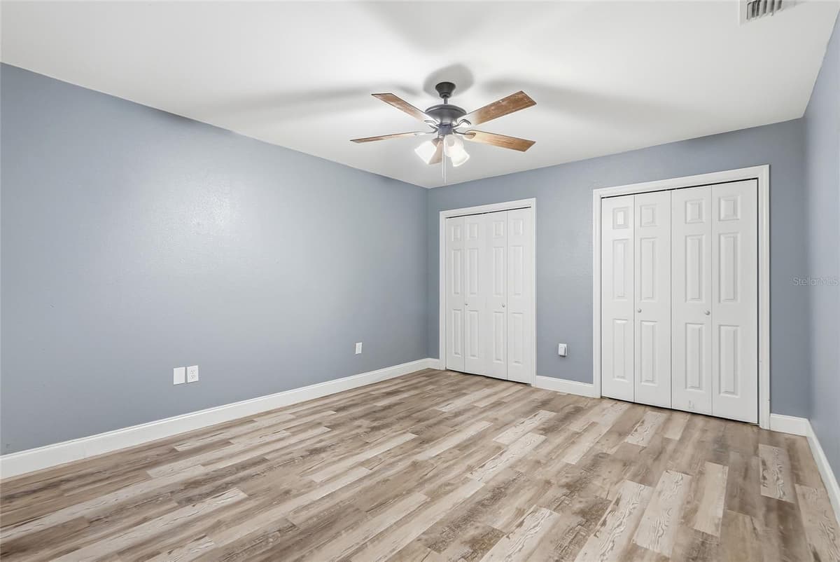 2112 MEADOW LARK ROAD — photo 36 of 53