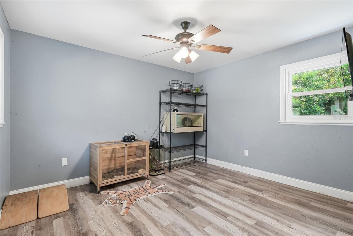 2112 MEADOW LARK ROAD — photo 33 of 53