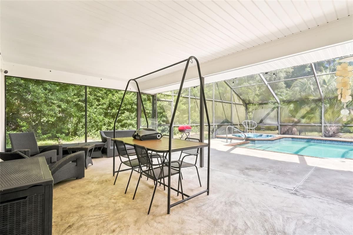 2112 MEADOW LARK ROAD — photo 41 of 53