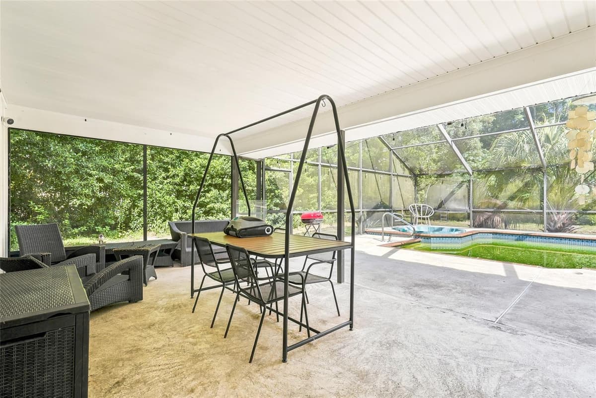 2112 MEADOW LARK ROAD — photo 40 of 53