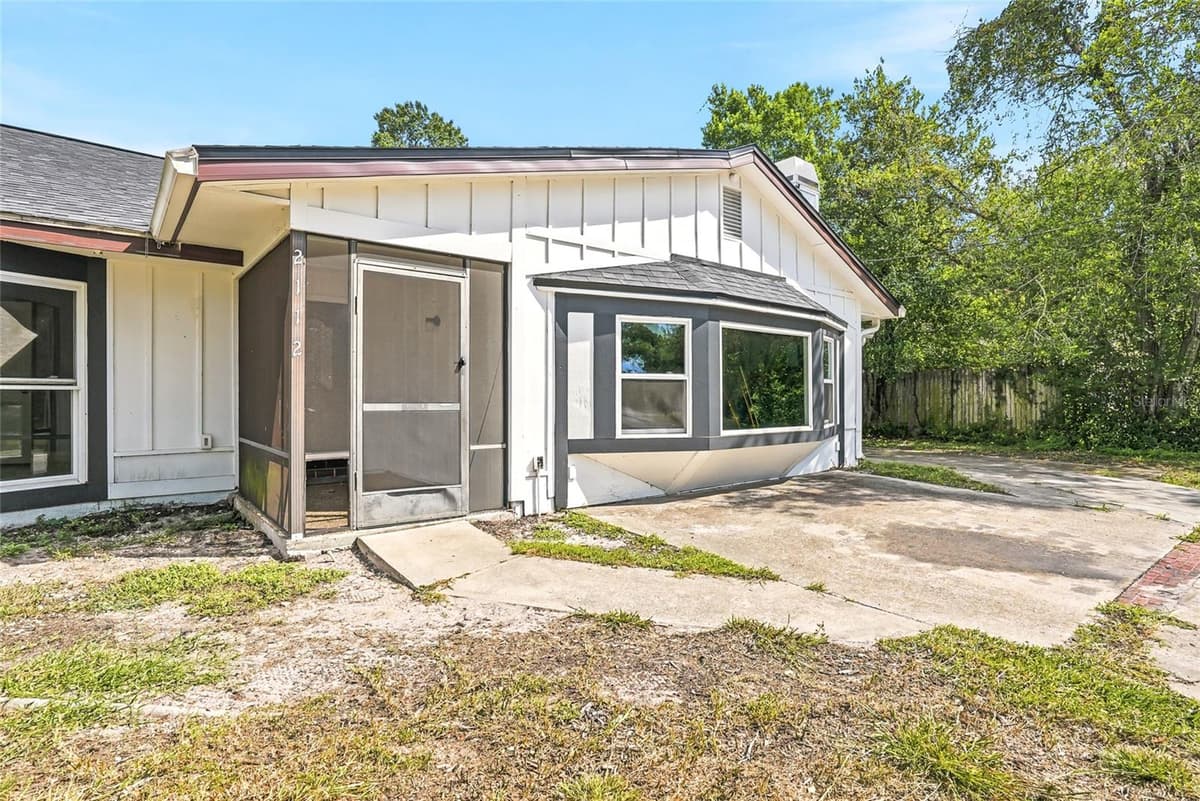 2112 MEADOW LARK ROAD — photo 6 of 53