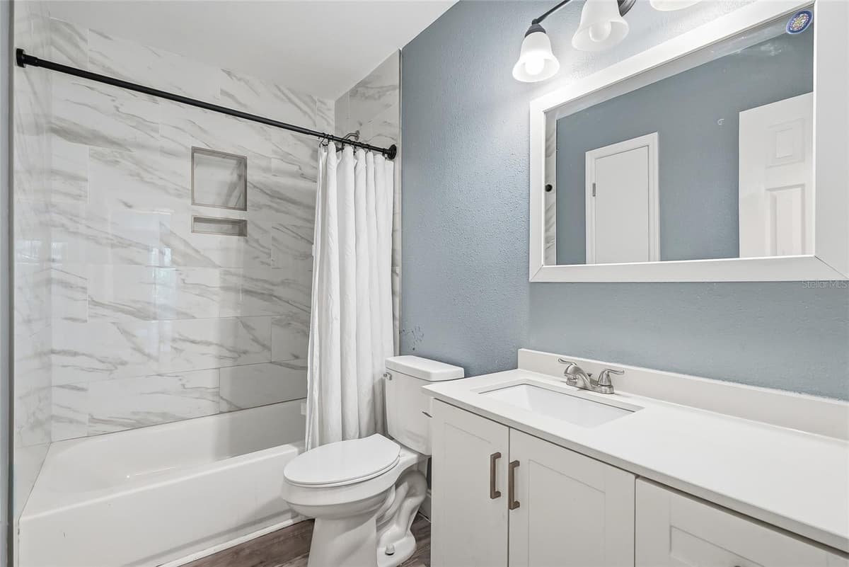 2112 MEADOW LARK ROAD — photo 35 of 53