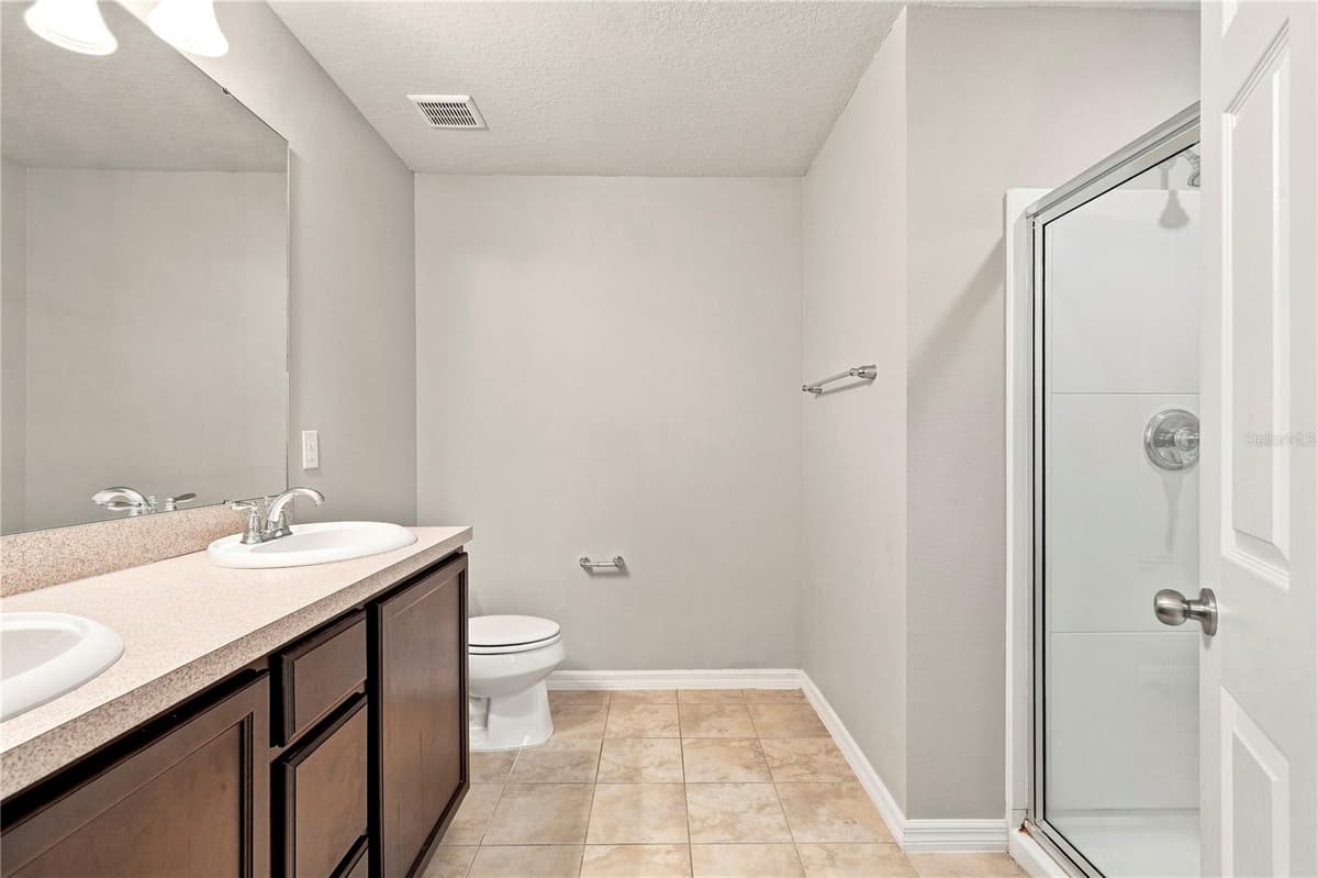 4824 CHATTERTON WAY — photo 26 of 45