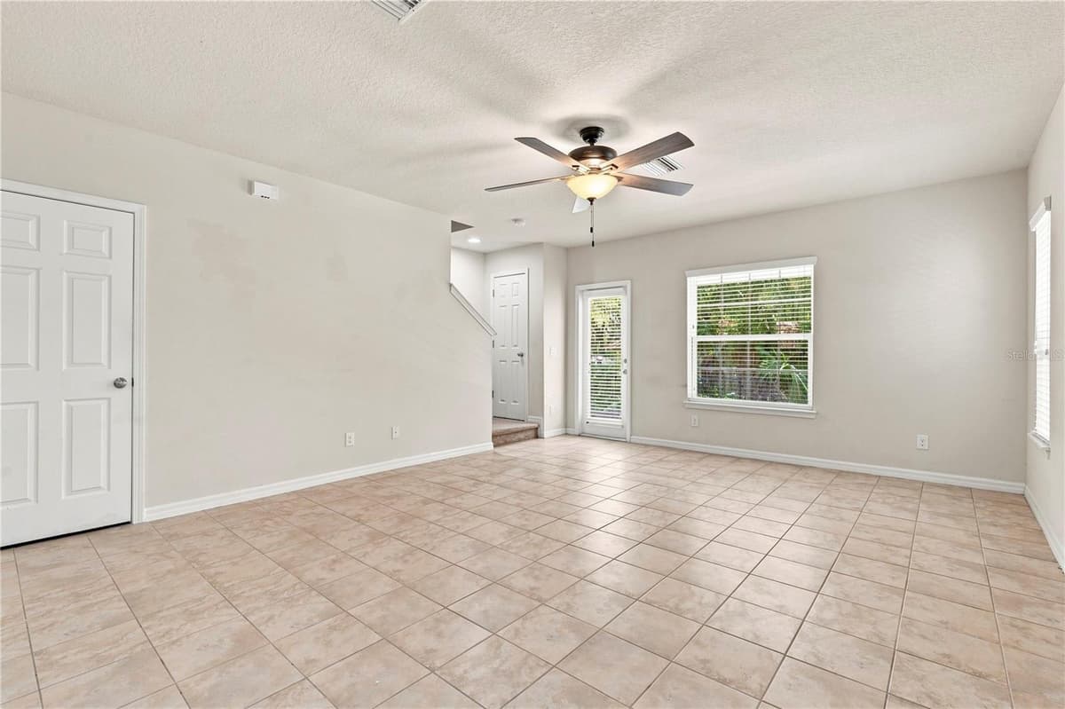 4824 CHATTERTON WAY — photo 5 of 45