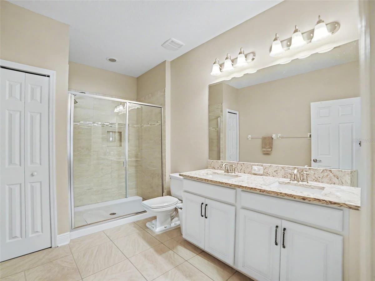 1985 LAKE WATERS PLACE — photo 17 of 30