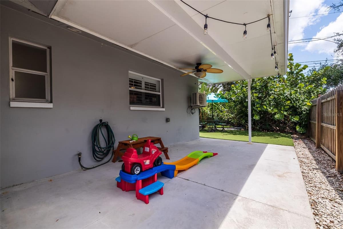 5711 VENETIAN BOULEVARD — photo 32 of 44