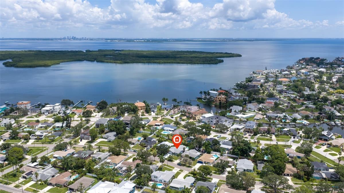 5711 VENETIAN BOULEVARD — photo 41 of 44