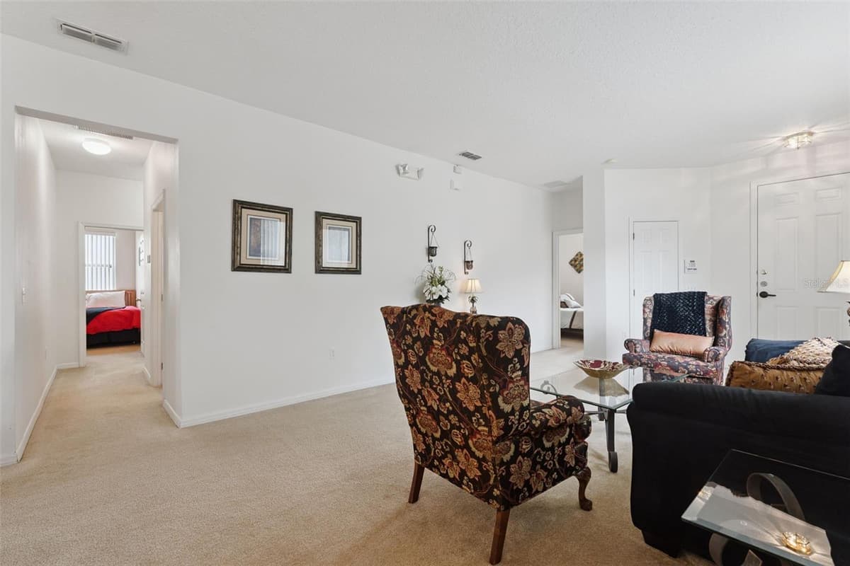1020 PINE RIDGE DRIVE — photo 5 of 39