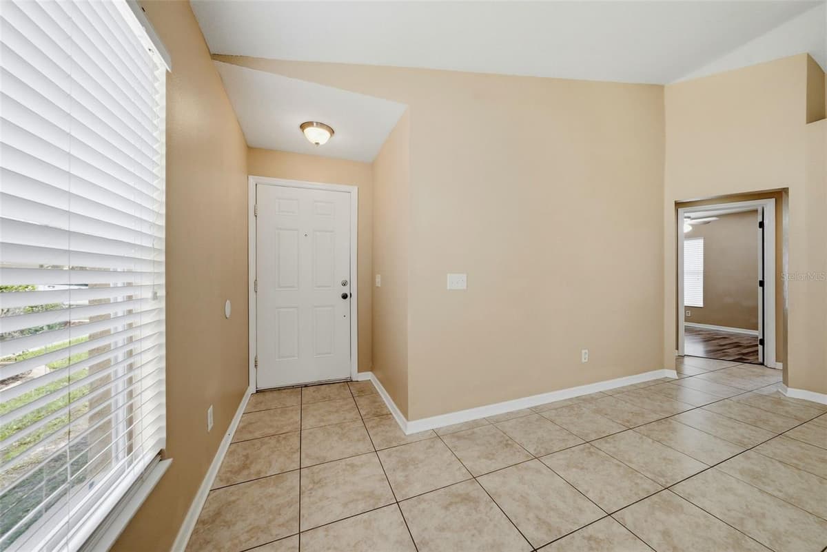 925 WINDTON OAK DRIVE — photo 13 of 60