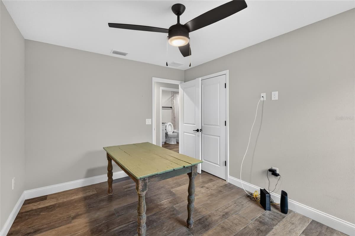 6631 THORNHILL ROAD — photo 17 of 24