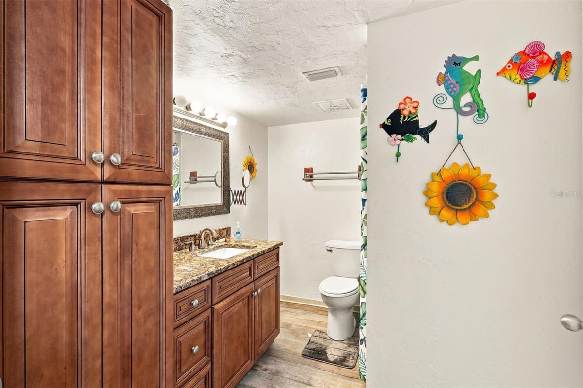 3647 ATLANTIC AVENUE — photo 12 of 33