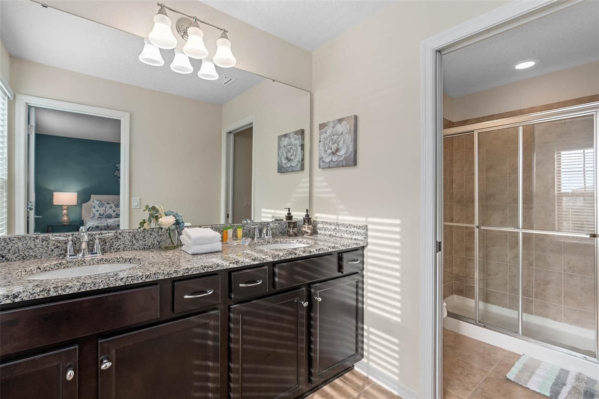 1517 MUMBAI WAY — photo 35 of 44