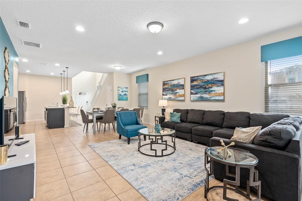 1517 MUMBAI WAY — photo 13 of 44