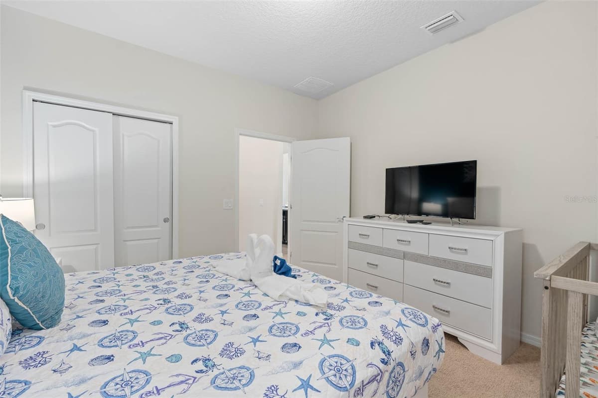 1517 MUMBAI WAY — photo 15 of 44