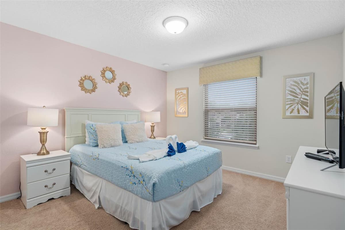 1517 MUMBAI WAY — photo 24 of 44
