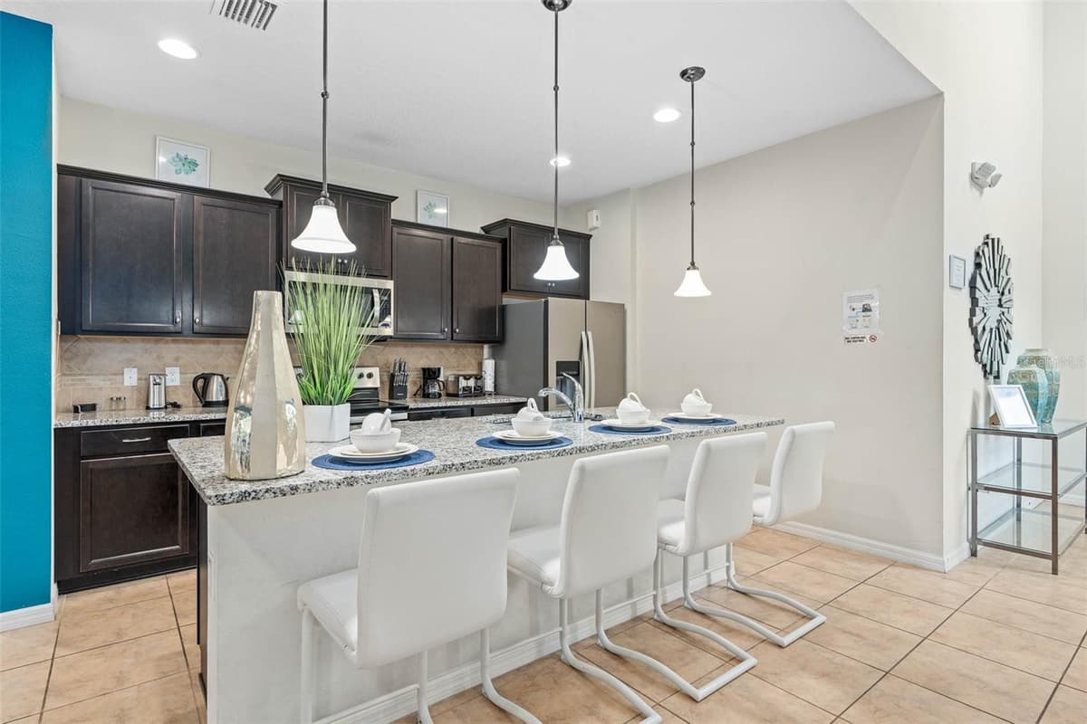 1517 MUMBAI WAY — photo 7 of 44