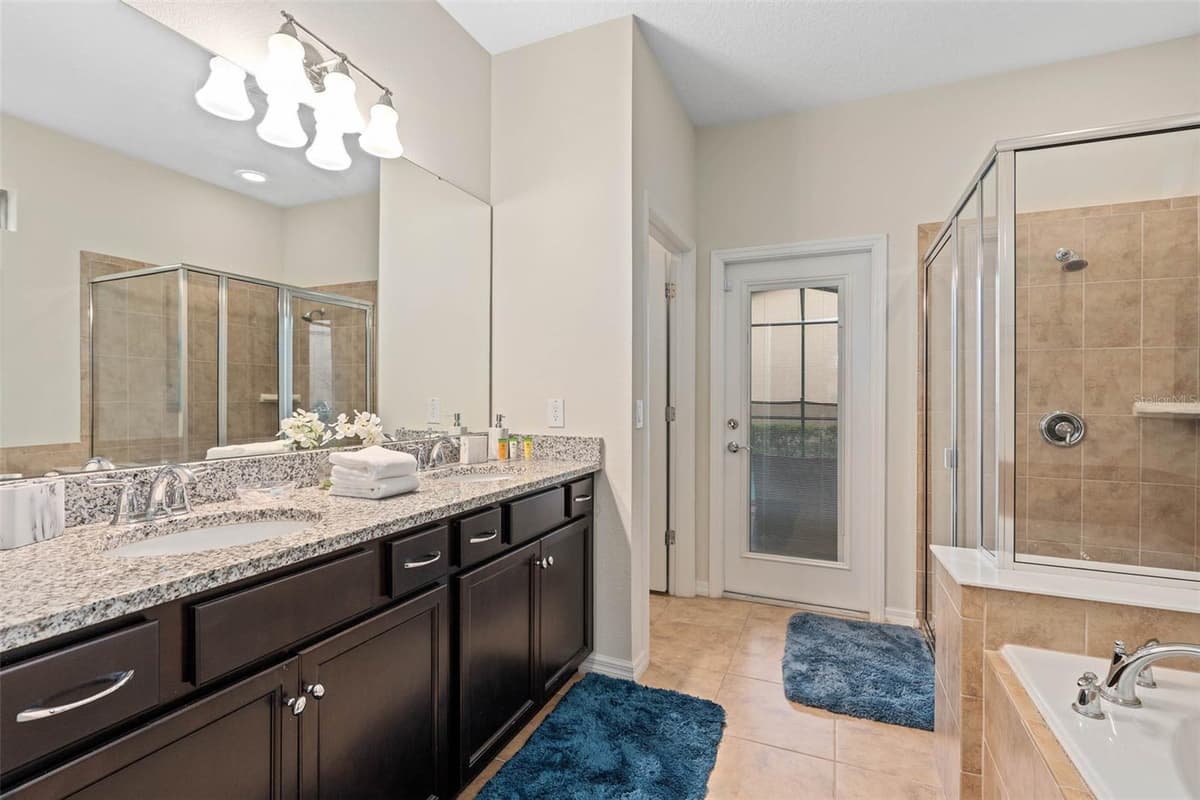 1517 MUMBAI WAY — photo 16 of 44