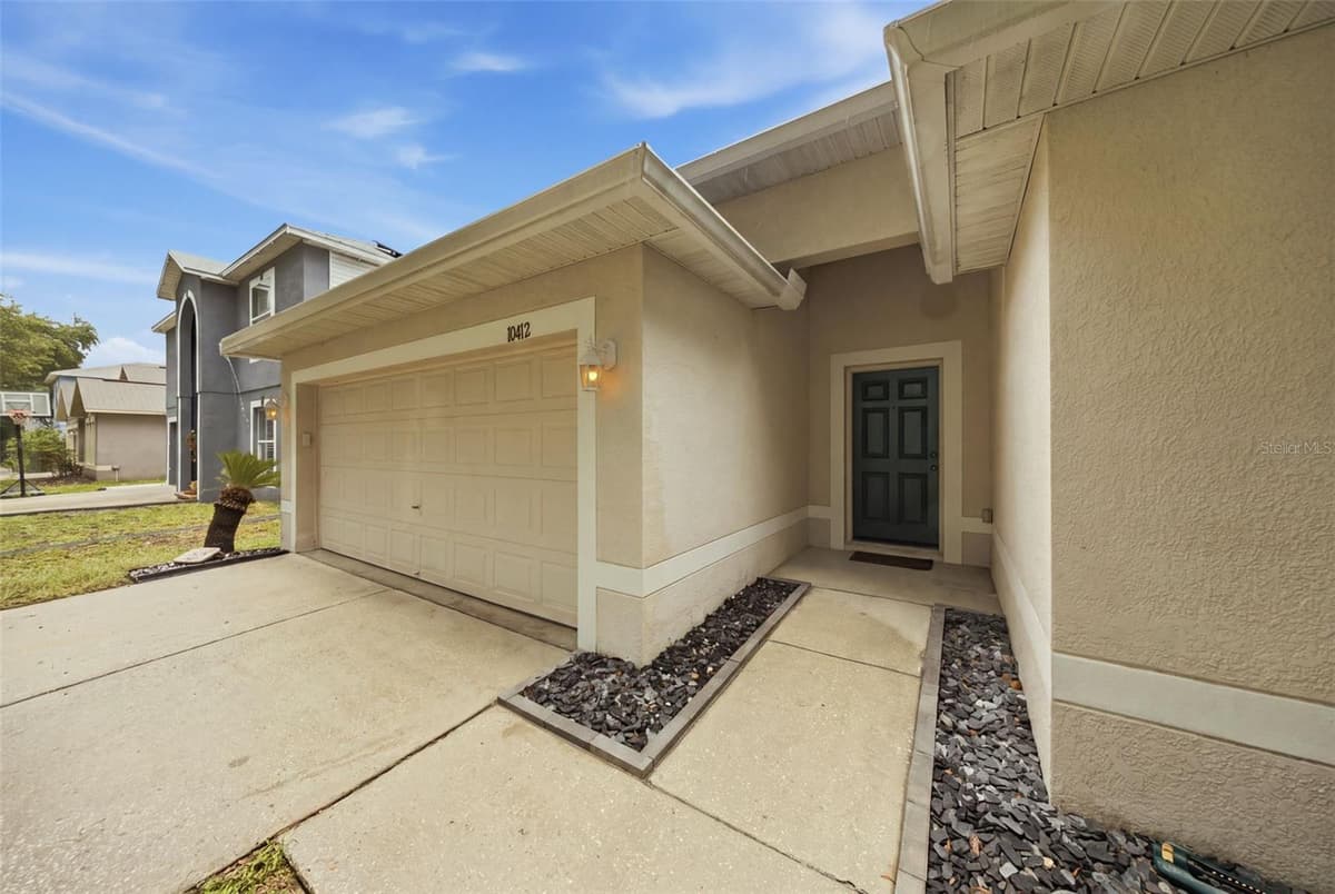 10412 FLY FISHING STREET — photo 5 of 55