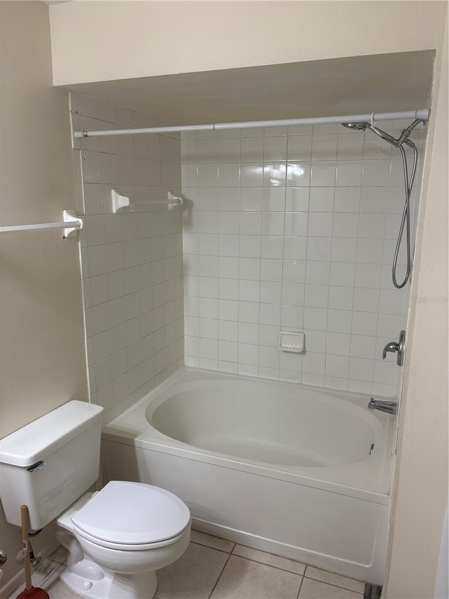 486 PIN OAK PLACE — photo 21 of 37
