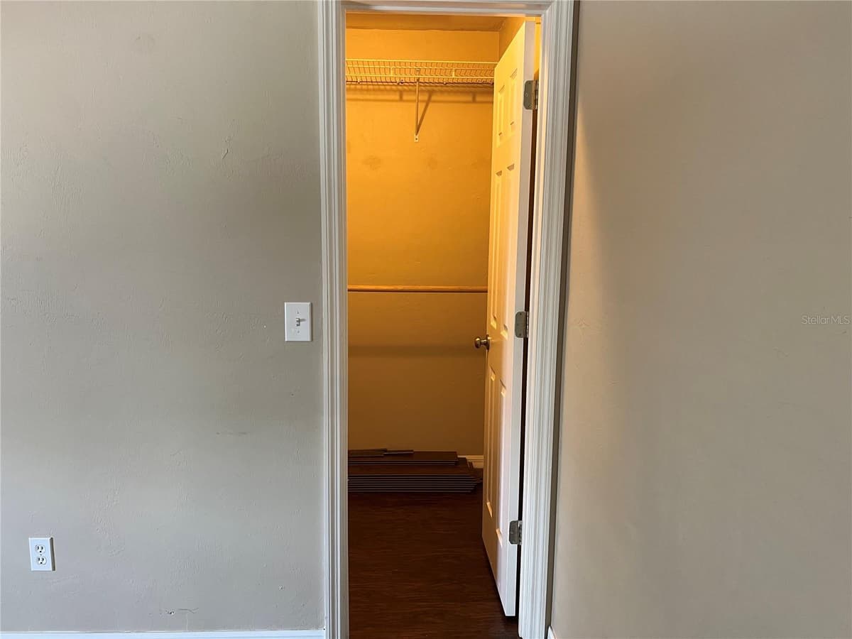 17417 222ND STREET — photo 18 of 44