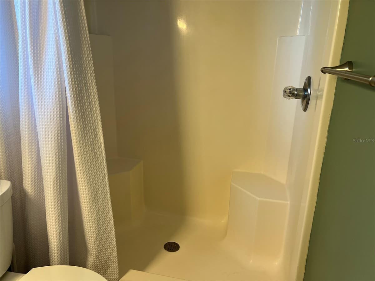 17417 222ND STREET — photo 20 of 44