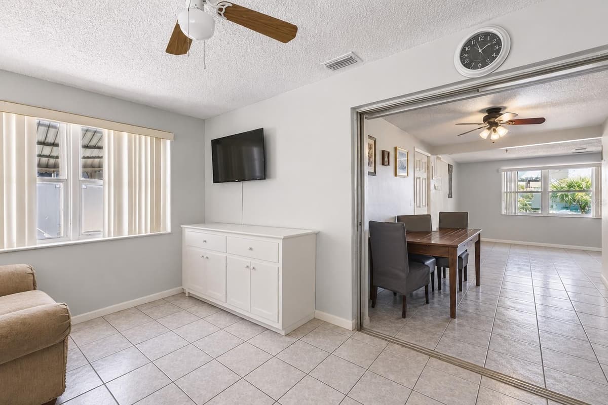 3302 ROCK ROYAL DRIVE — photo 9 of 19