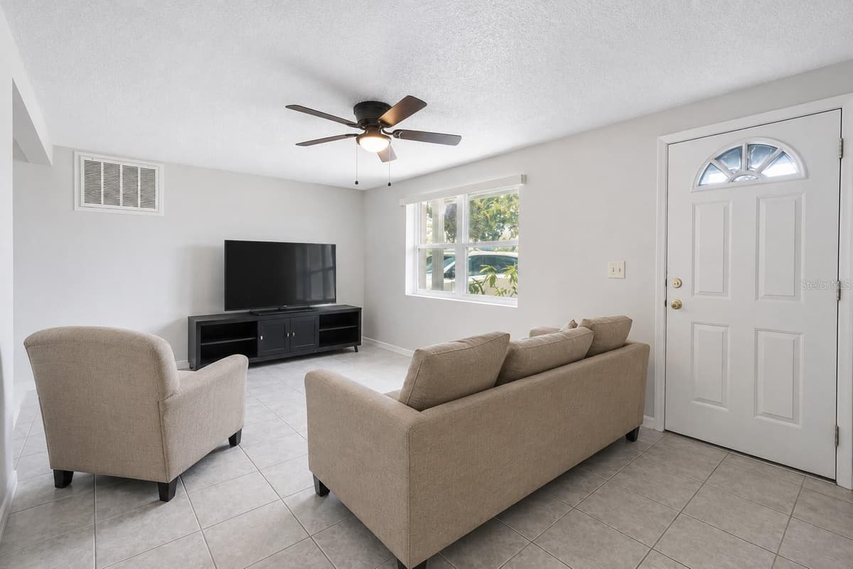 3302 ROCK ROYAL DRIVE — photo 15 of 19