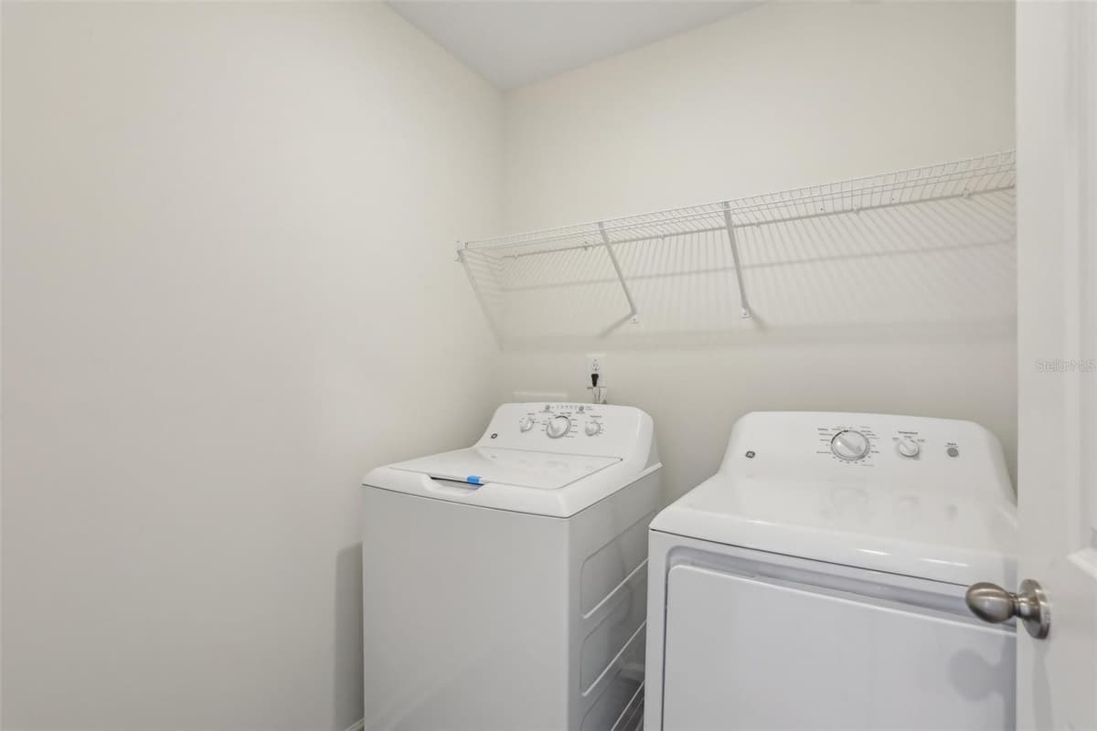 2568 BROADWING STREET — photo 18 of 18