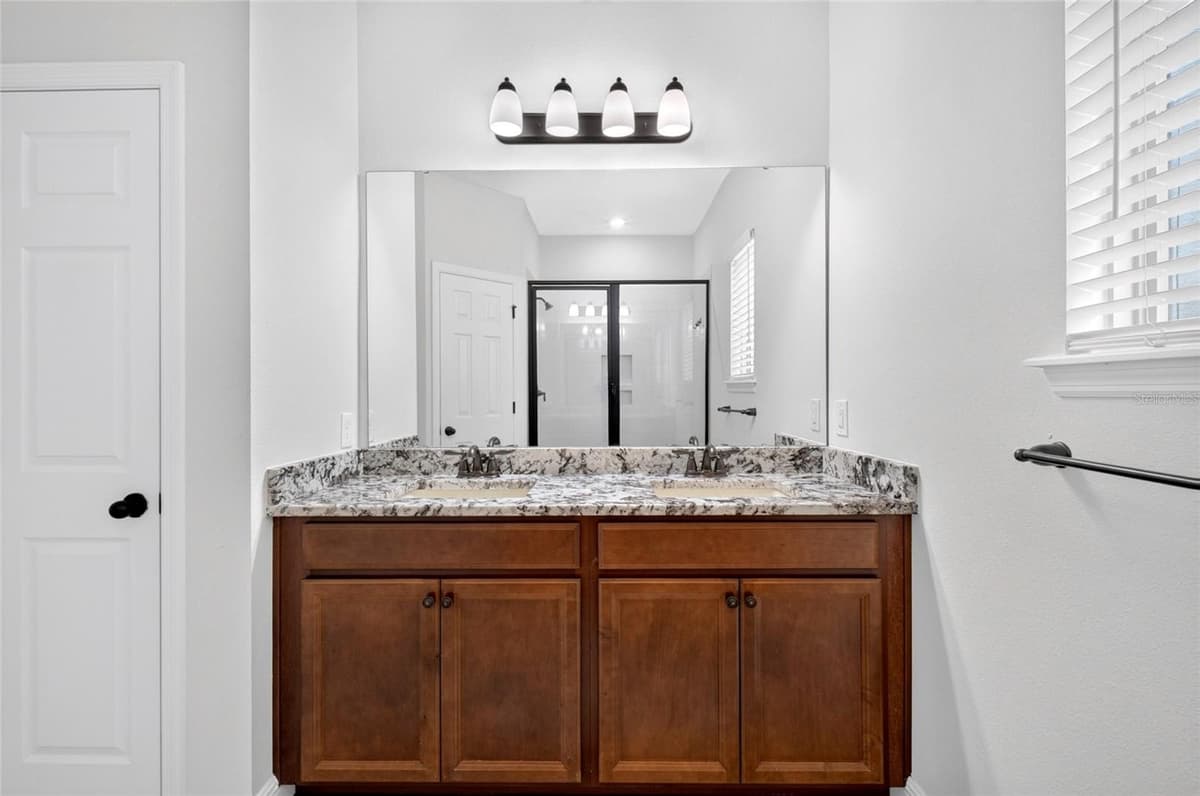 14543 GOLDEN HARBOR LANE — photo 37 of 80