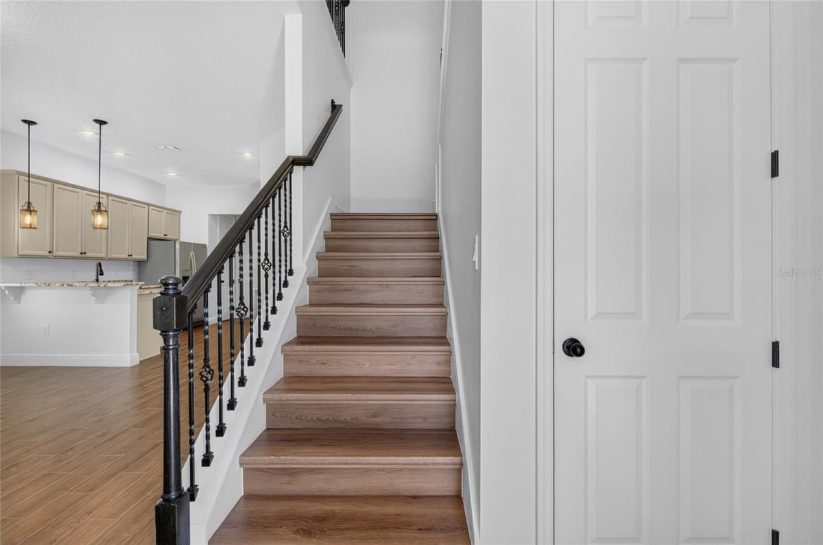 14543 GOLDEN HARBOR LANE — photo 9 of 80
