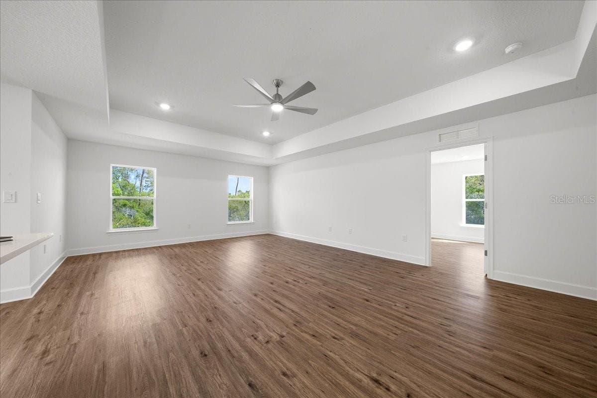 6241 FREEPORT DRIVE — photo 47 of 57
