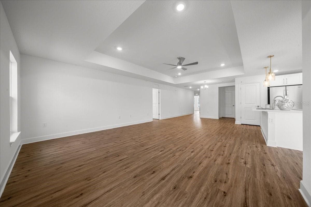 6241 FREEPORT DRIVE — photo 38 of 57